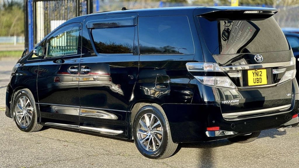 Toyota Vellfire Royal Lounge - rear